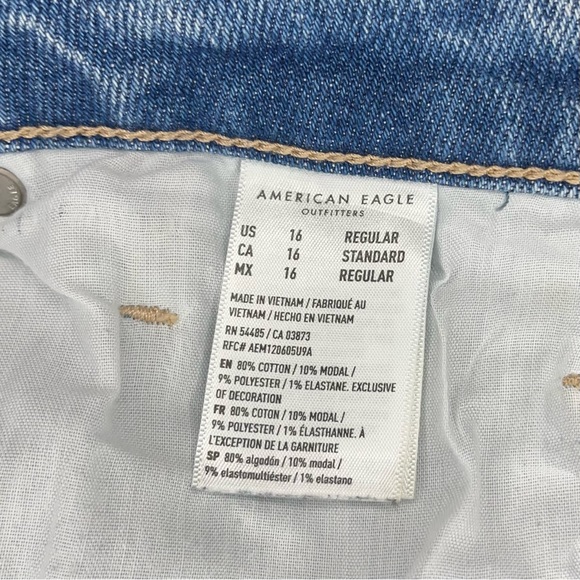 American Eagle Mom Jeans - Picture 4 of 4